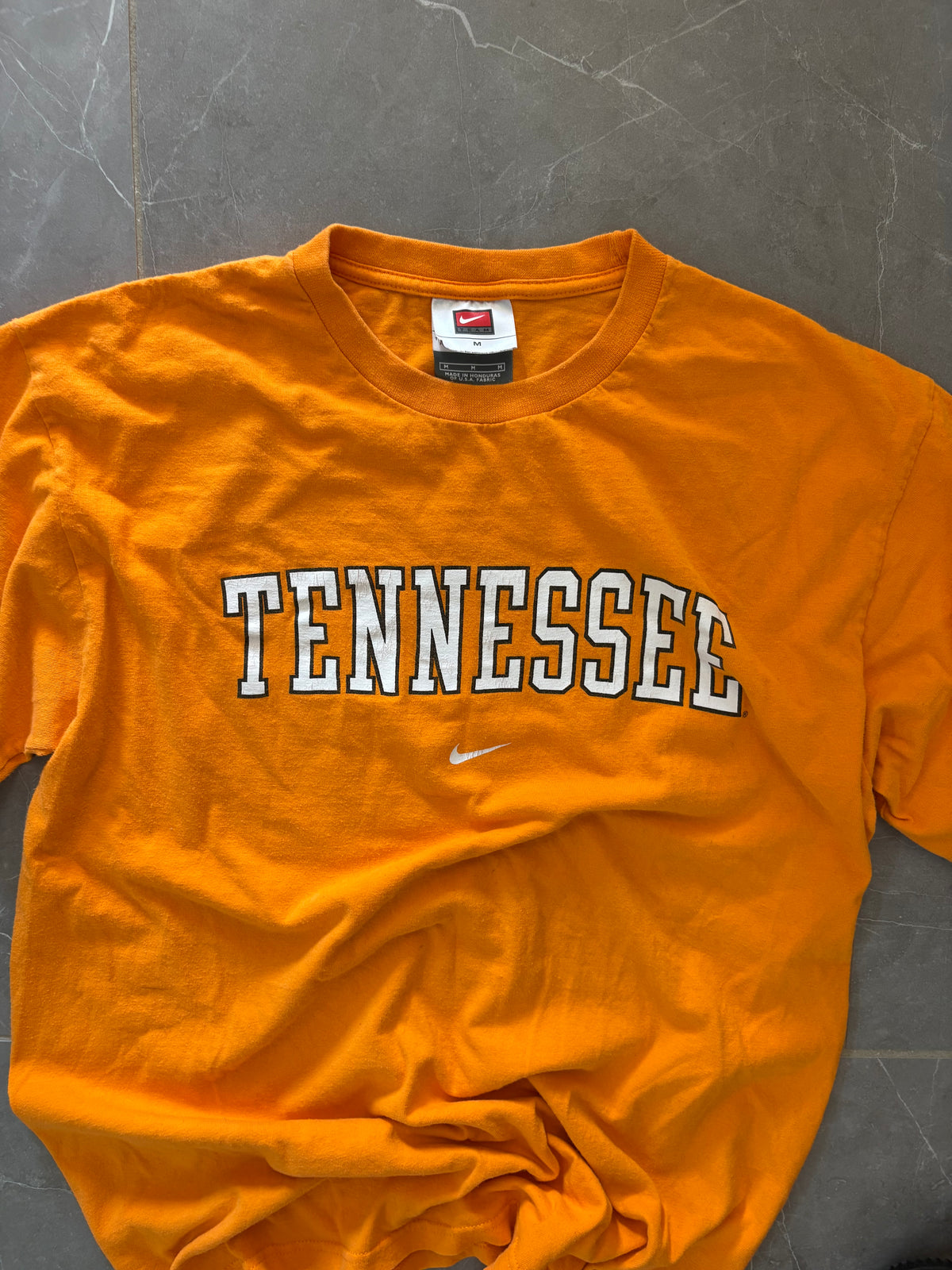 Vintage Y2K Tennessee Vols T-Shirt — , M