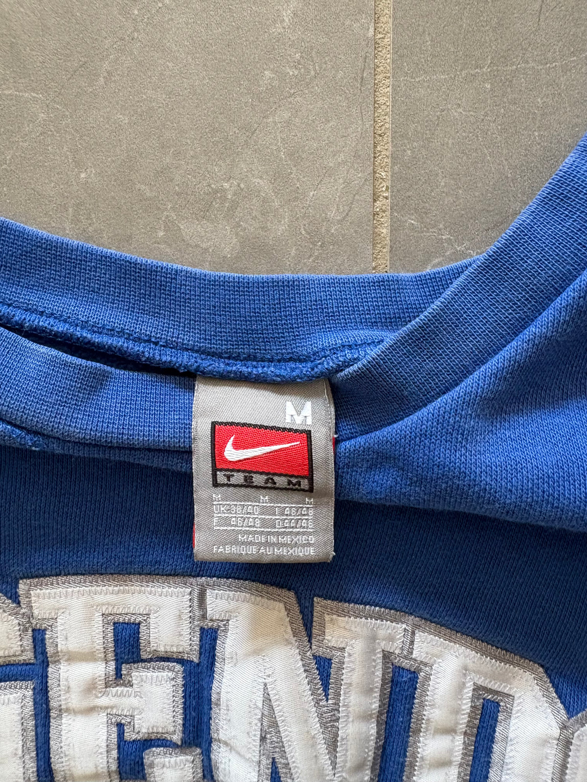 Vintage Y2K Wisconsin Sweatshirt — , M