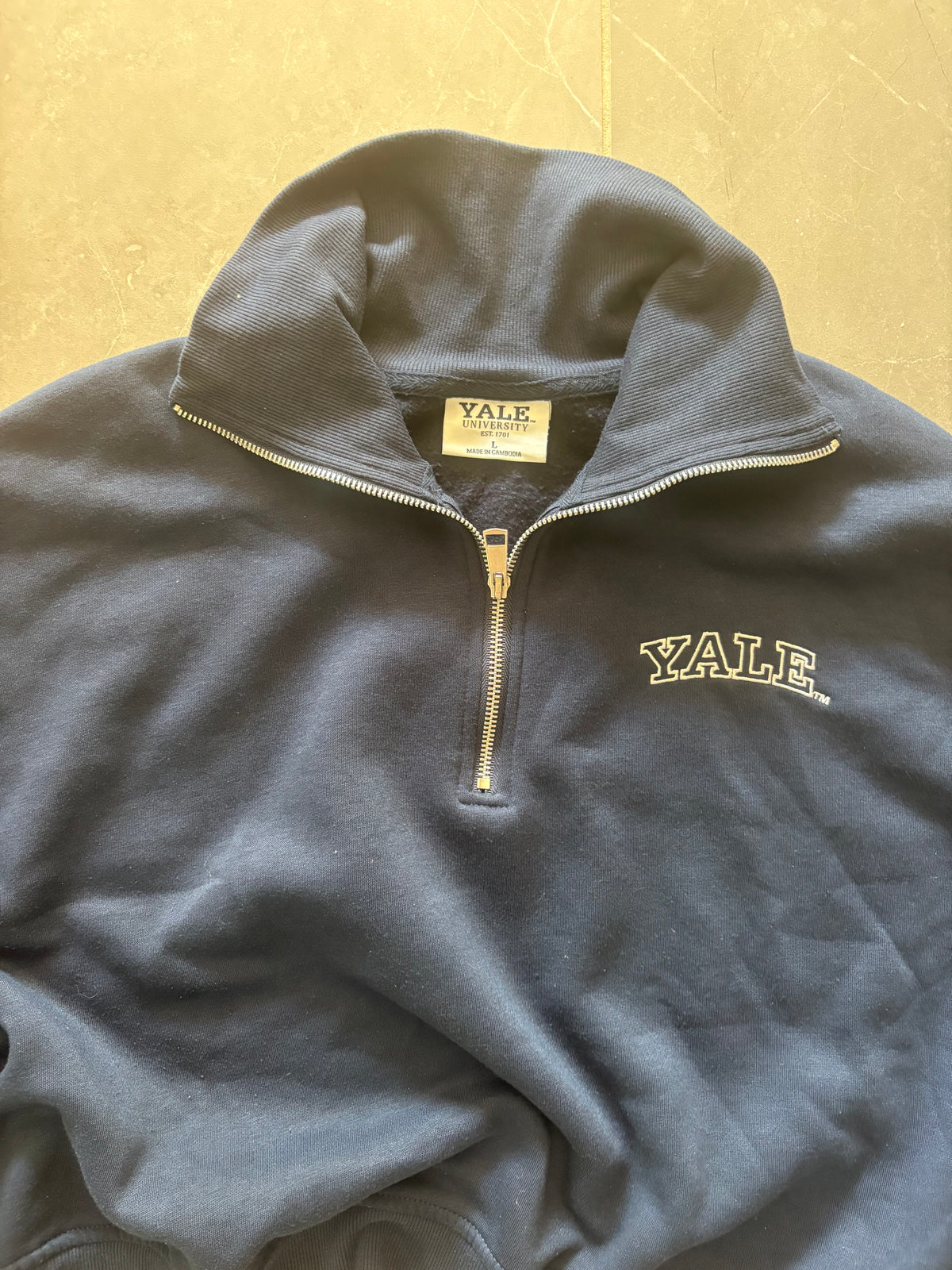 Vintage 2010s Yale Cropped Half-Zip — L