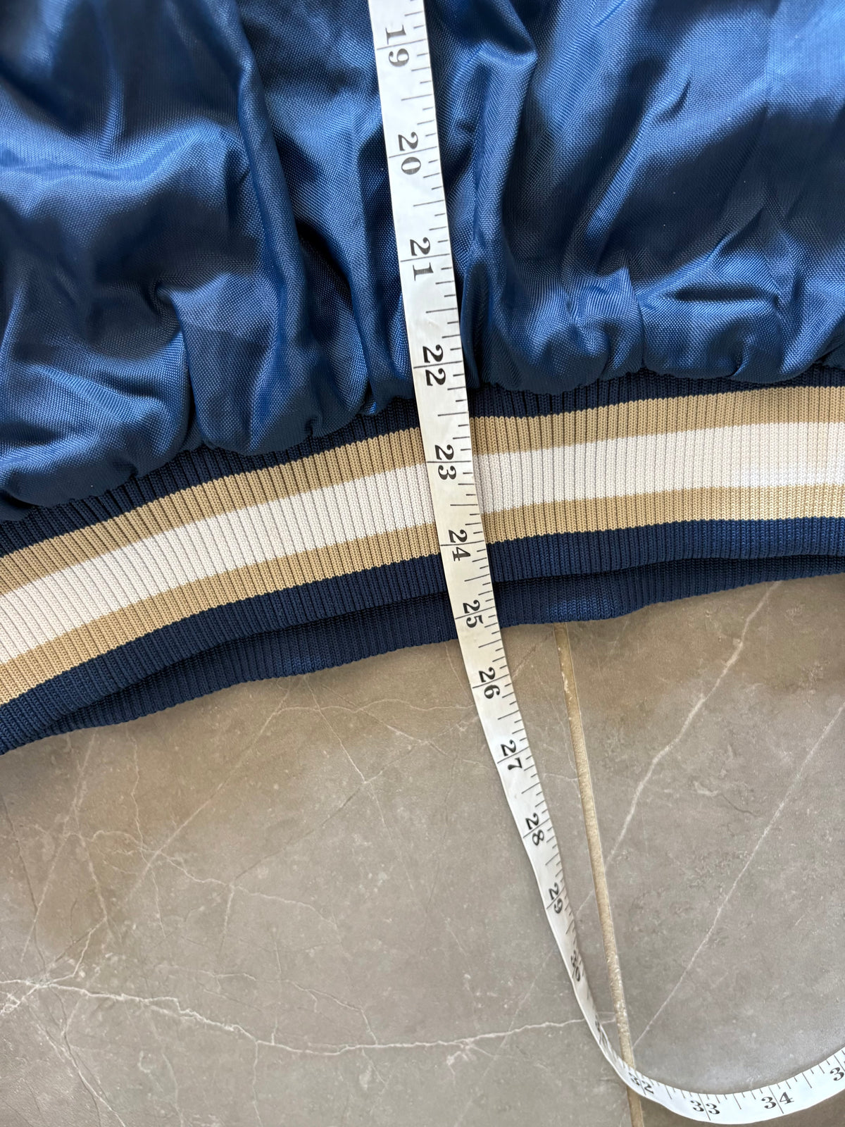 Vintage 90s Notre Dame Windbreaker — , M